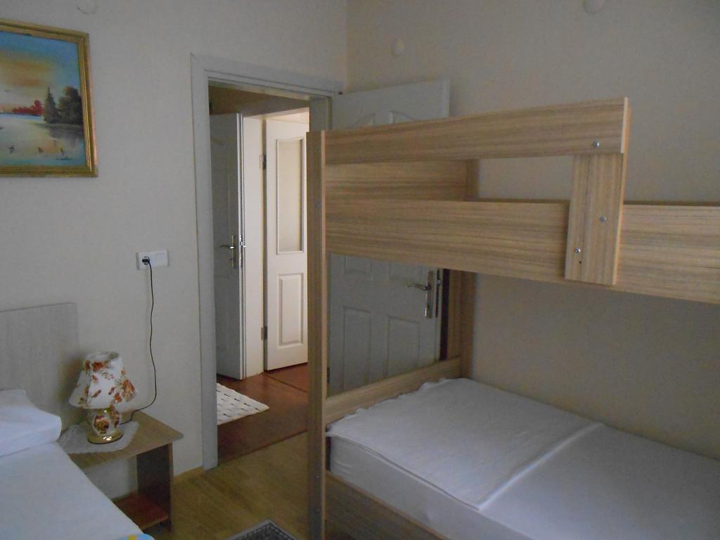 Irmak Family Pension & Apartments เอเจลบัท ห้อง รูปภาพ